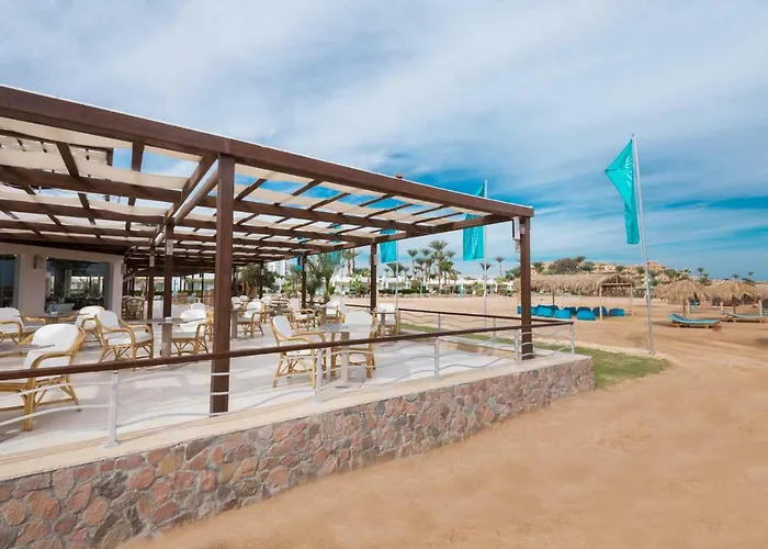 Shams Lodge